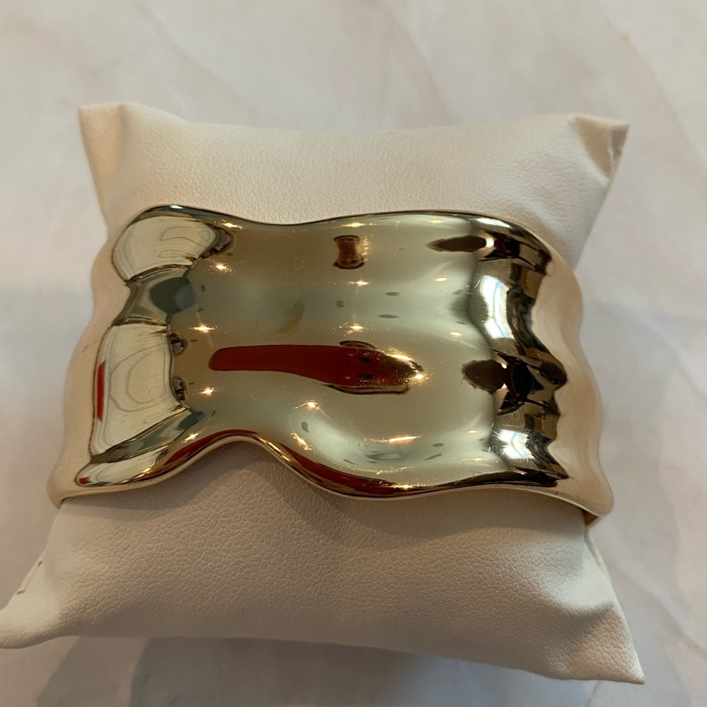 Loft Women's Gold tone sculptural Bracelet Cuff